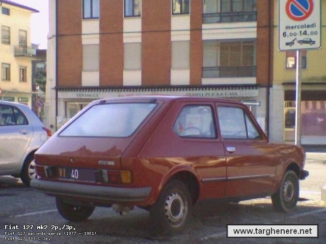 fiat127fiestalex20130125.jpg