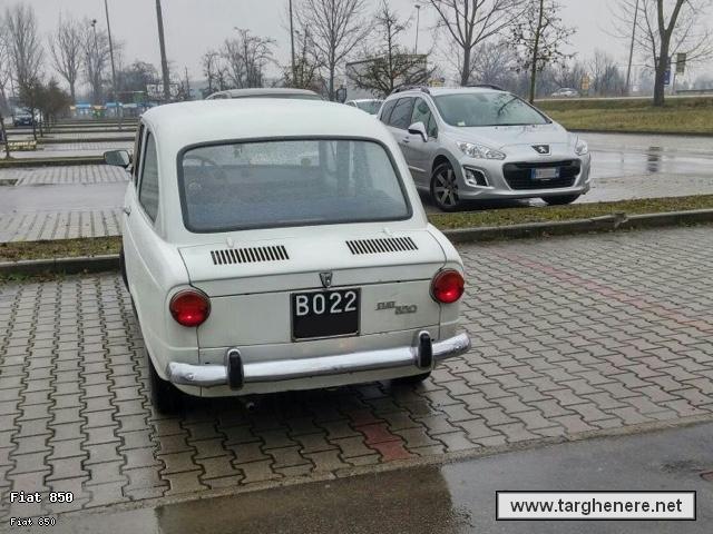 fiat850super8020150310.jpg