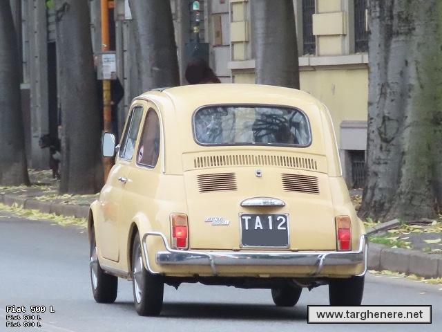 fiat500classicauto20211215.jpg