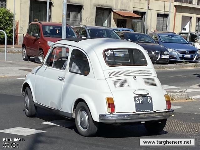 fiat500badbunny20220302.jpg