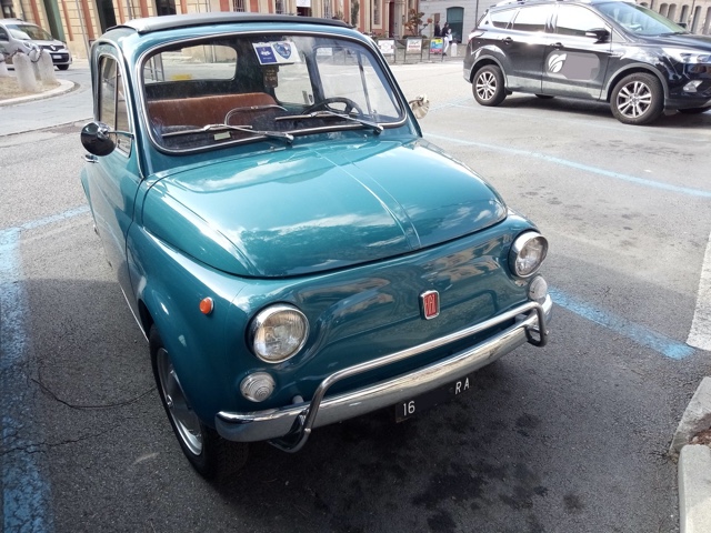 www.targhenere.net/gallery2/wp-content/uploads/2019/10/fiat_500_ra_16_fronte.jpg