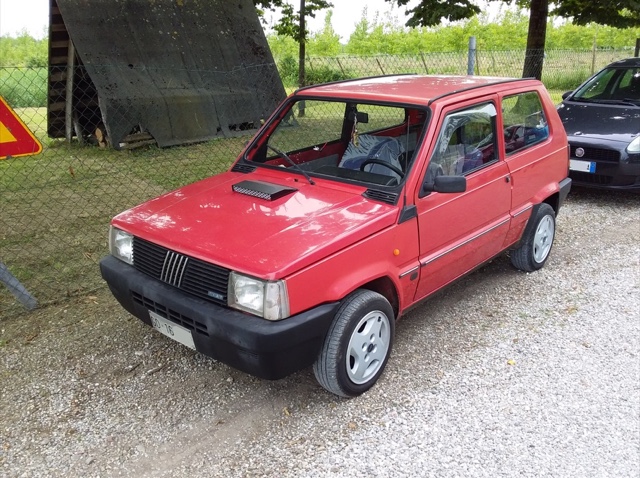 Galleria di Targhenere.net - : Fiat Panda 750 CL